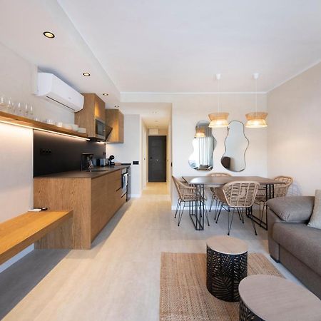 Apartamentos Marplana Castelldefels Bagian luar foto