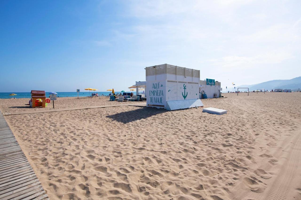 Apartamentos Marplana Castelldefels Bagian luar foto