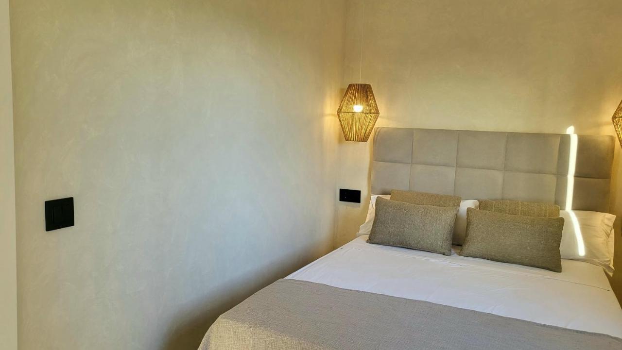 Apartamentos Marplana Castelldefels Bagian luar foto