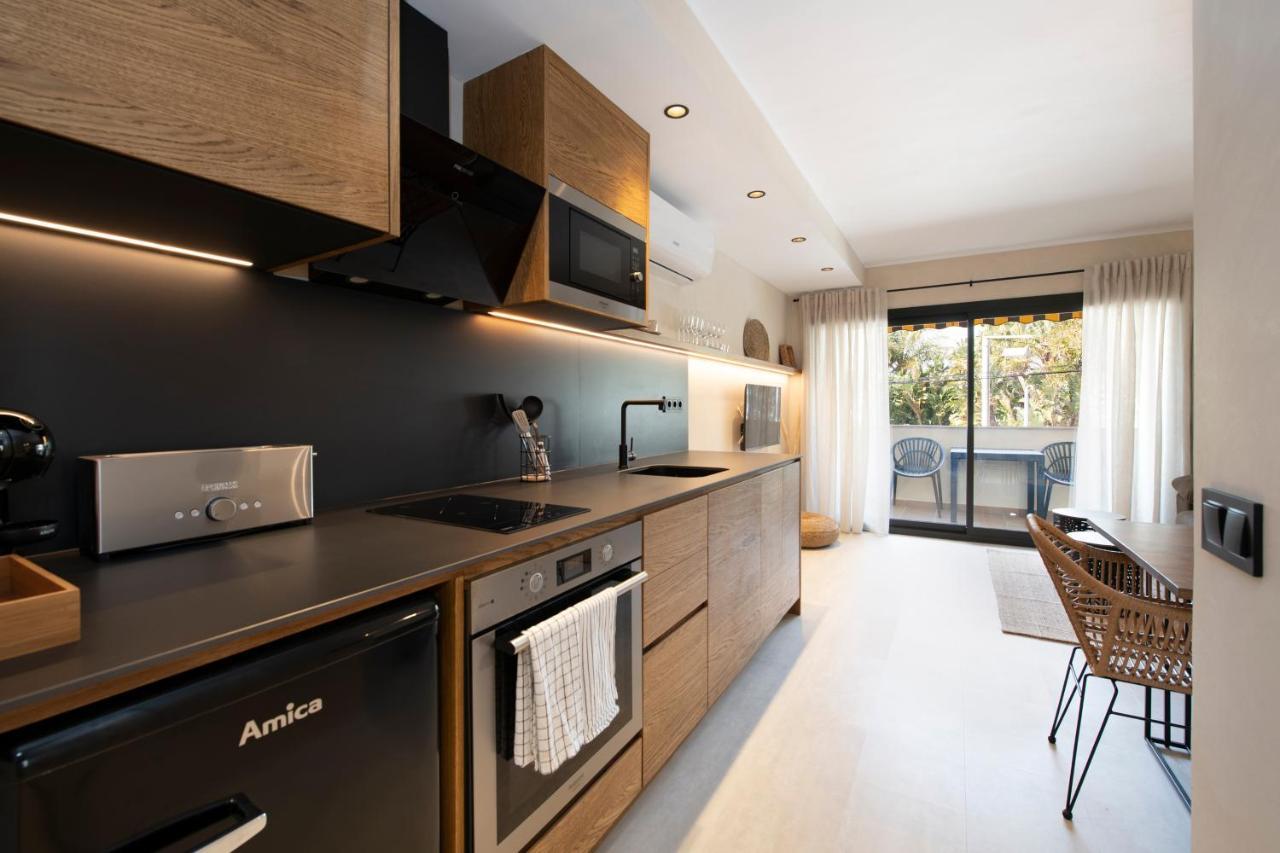 Apartamentos Marplana Castelldefels Bagian luar foto