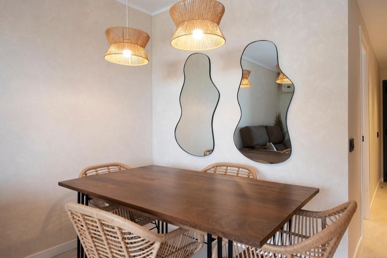 Apartamentos Marplana Castelldefels Bagian luar foto